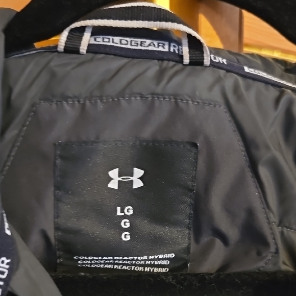 Men's Large Under Armour Coldgear Green Jacket - Picture 2 of 3